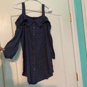 Navy cold shoulder tee